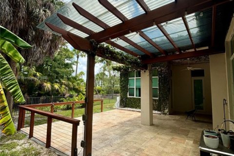 Casa en alquiler en Parkland, Florida, 4 dormitorios, 225.38 m2 № 1941059 - foto 17