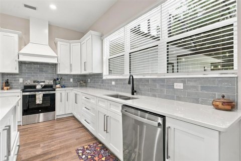 House in Sumter, Florida 5 bedrooms, 286.88 sq.m. № 2393583 - photo 17
