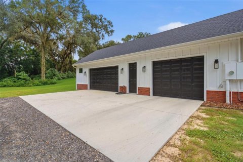 House in Sumter, Florida 5 bedrooms, 286.88 sq.m. № 2393583 - photo 7
