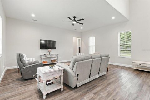 House in Sumter, Florida 5 bedrooms, 286.88 sq.m. № 2393583 - photo 11