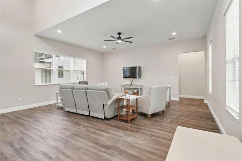 House in Sumter, Florida 5 bedrooms, 286.88 sq.m. № 2393583 - photo 10