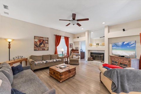 House in Sarasota, Florida 4 bedrooms, 285.77 sq.m. № 1822367 - photo 13