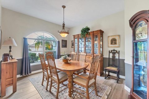 House in Sarasota, Florida 4 bedrooms, 285.77 sq.m. № 1822367 - photo 7
