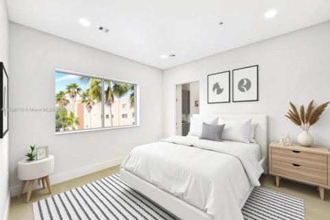 Touwnhouse à vendre à Miami, Floride: 2 chambres, 87.33 m2 № 1712296 - photo 5