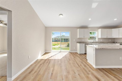 Casa en venta en Citrus Springs, Florida, 3 dormitorios, 129.97 m2 № 1851403 - foto 14