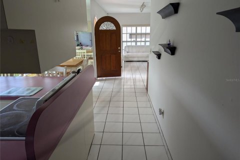Casa en alquiler en Tampa, Florida, 3 dormitorios, 147.9 m2 № 1148553 - foto 7