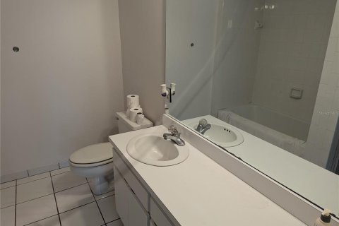Casa en alquiler en Tampa, Florida, 3 dormitorios, 147.9 m2 № 1148553 - foto 16