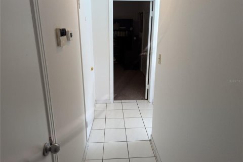 Casa en alquiler en Tampa, Florida, 3 dormitorios, 147.9 m2 № 1148553 - foto 14