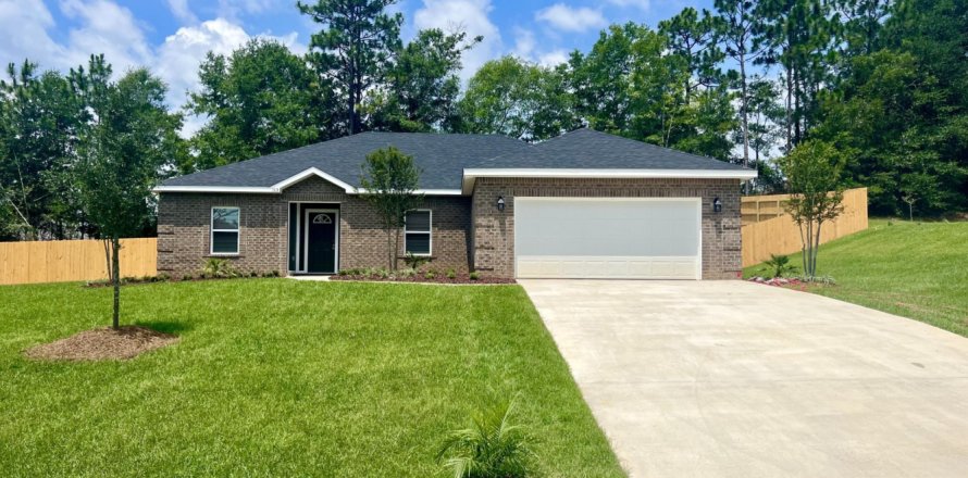 House in Crestview, Florida 4 bedrooms, 173.26 sq.m. № 562401