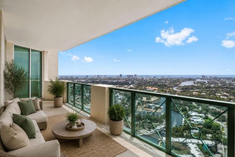 Condominio en venta en Fort Lauderdale, Florida, 2 dormitorios, 151.43 m2 № 2174243 - foto 2