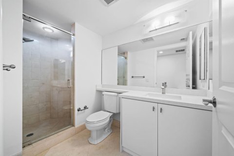 Condominio en venta en Fort Lauderdale, Florida, 2 dormitorios, 151.43 m2 № 2174243 - foto 25