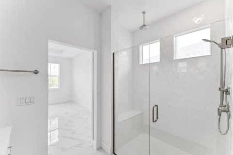 Casa en venta en Port St. Lucie, Florida, 2 dormitorios, 200.95 m2 № 2243480 - foto 26