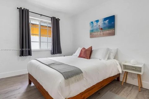 Купить коммерческую недвижимость в Майами, Флорида 267.37м2, № 1971314 - фото 30