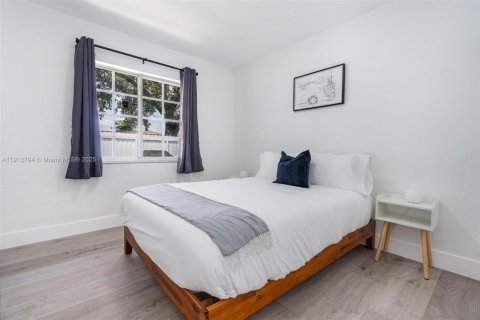 Купить коммерческую недвижимость в Майами, Флорида 267.37м2, № 1971314 - фото 14