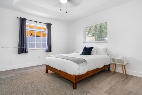 Купить коммерческую недвижимость в Майами, Флорида 267.37м2, № 1971314 - фото 18