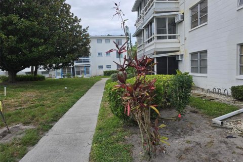 Copropriété à vendre à Bradenton, Floride: 1 chambre, 53.51 m2 № 2149029 - photo 22