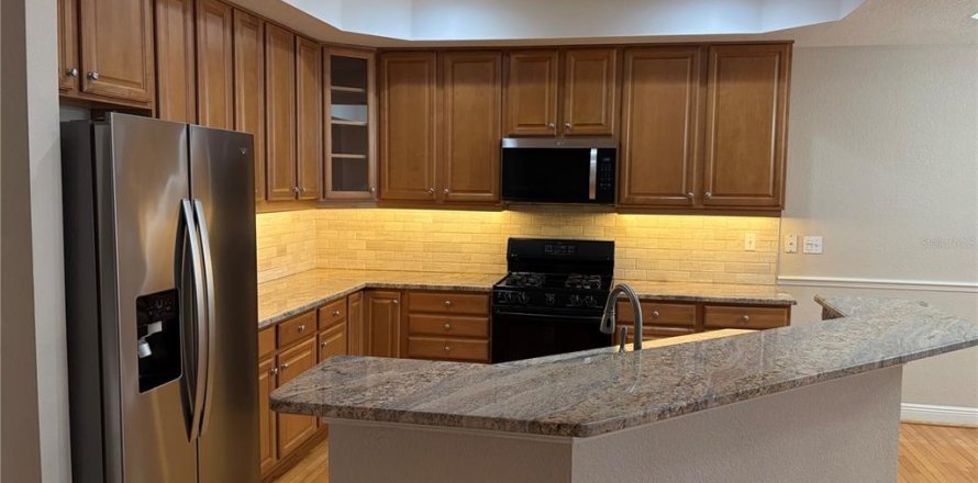 Touwnhouse à Tampa, Floride 3 chambres, 218.13 m2 № 2396538