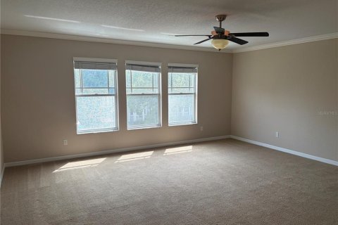 Touwnhouse à louer à Tampa, Floride: 3 chambres, 218.13 m2 № 2396538 - photo 9