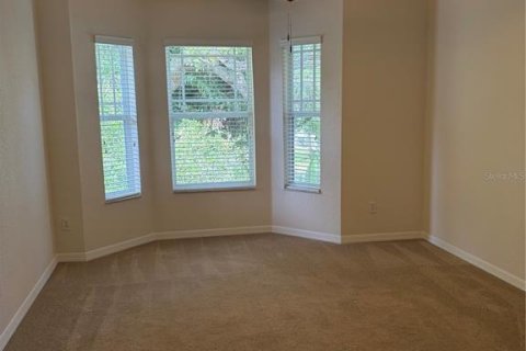 Touwnhouse à louer à Tampa, Floride: 3 chambres, 218.13 m2 № 2396538 - photo 18