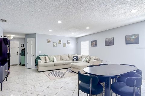Villa ou maison à louer à Orlando, Floride: 3 chambres, 156.45 m2 № 2425350 - photo 8