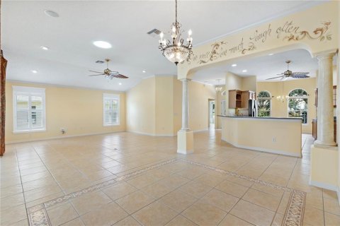 Casa en venta en The Villages, Florida, 3 dormitorios, 199.28 m2 № 2387590 - foto 13