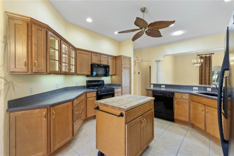 Casa en venta en The Villages, Florida, 3 dormitorios, 199.28 m2 № 2387590 - foto 8