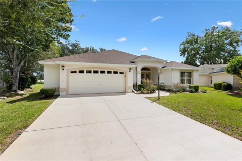 Casa en The Villages, Florida 3 dormitorios, 199.28 m2 № 2387590