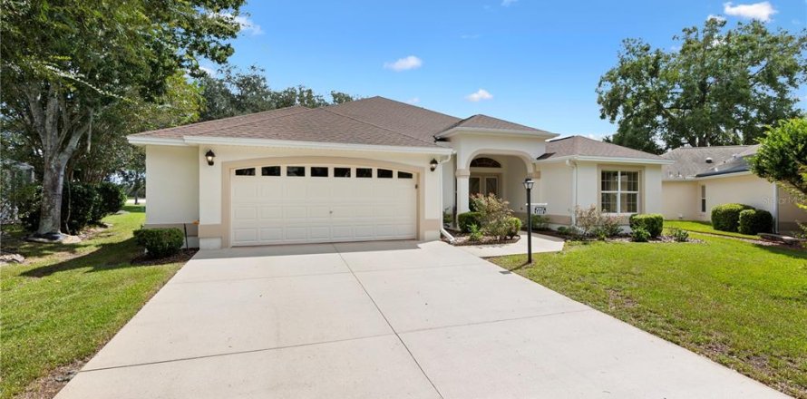 Casa en The Villages, Florida 3 dormitorios, 199.28 m2 № 2387590
