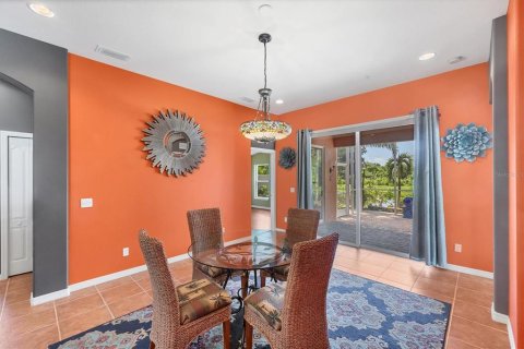 House in Palmetto, Florida 3 bedrooms, 174.28 sq.m. № 1898639 - photo 19