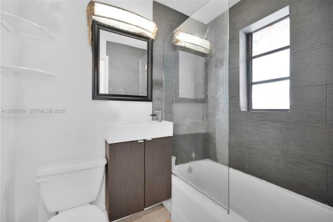Copropriété à vendre à Miami Beach, Floride: 1 chambre, 54.72 m2 № 2074730 - photo 9