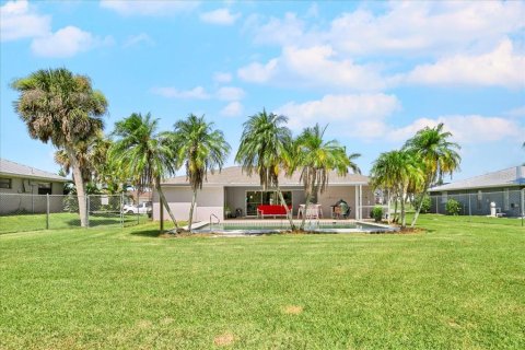 House in Port Charlotte, Florida 2 bedrooms, 93.74 sq.m. № 1827130 - photo 28