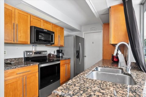 House in Port Charlotte, Florida 2 bedrooms, 93.74 sq.m. № 1827130 - photo 11