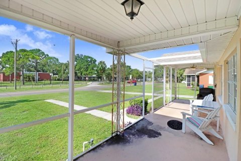 Duplex in Tampa, Florida 4 bedrooms, 172.05 sq.m. № 1850923 - photo 6