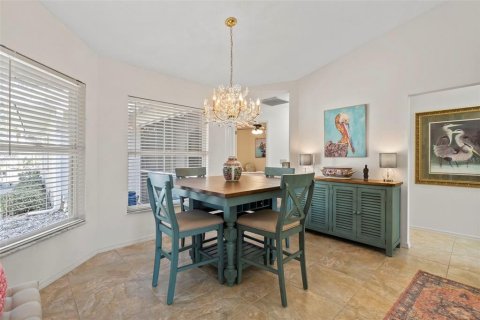 House in Venice, Florida 3 bedrooms, 174.01 sq.m. № 1515030 - photo 12