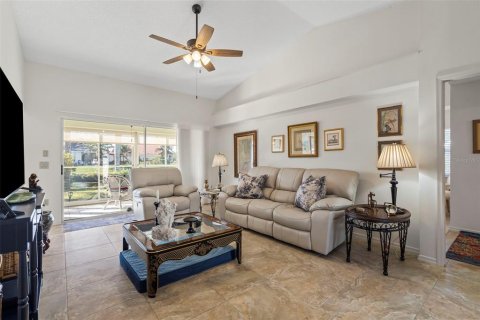 House in Venice, Florida 3 bedrooms, 174.01 sq.m. № 1515030 - photo 5
