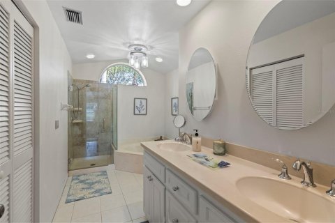House in Venice, Florida 3 bedrooms, 174.01 sq.m. № 1515030 - photo 18