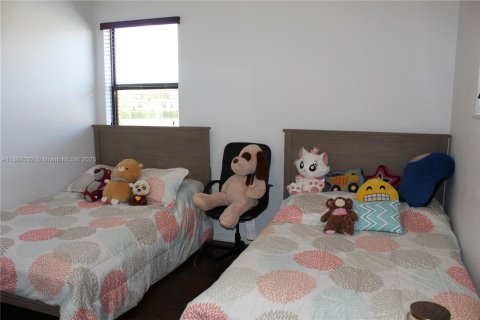 Casa en alquiler en Homestead, Florida, 4 dormitorios, 258.27 m2 № 2012117 - foto 21