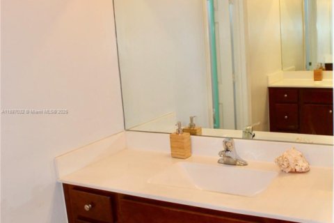 Casa en alquiler en Homestead, Florida, 4 dormitorios, 258.27 m2 № 2012117 - foto 18