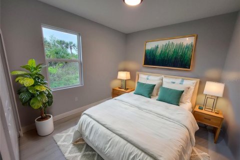 Casa en venta en Port Charlotte, Florida, 4 dormitorios, 149.2 m2 № 1904223 - foto 20