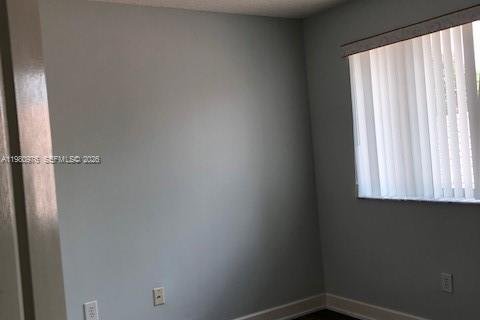 Villa ou maison à louer à Doral, Floride: 4 chambres, 200.11 m2 № 2079933 - photo 24