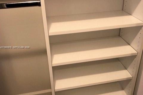 Villa ou maison à louer à Doral, Floride: 4 chambres, 200.11 m2 № 2079933 - photo 12