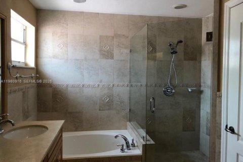 Villa ou maison à louer à Doral, Floride: 4 chambres, 200.11 m2 № 2079933 - photo 15