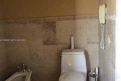 Villa ou maison à louer à Doral, Floride: 4 chambres, 200.11 m2 № 2079933 - photo 18