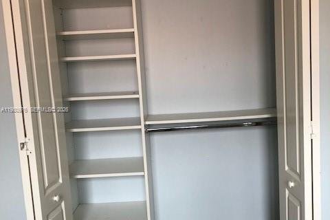 Villa ou maison à louer à Doral, Floride: 4 chambres, 200.11 m2 № 2079933 - photo 21