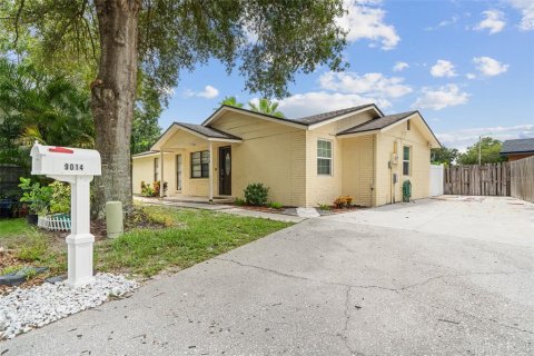 Casa en alquiler en Tampa, Florida, 3 dormitorios, 104.52 m2 № 1845019 - foto 1