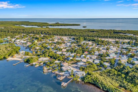House in Key Largo, Florida 3 bedrooms, 151.62 sq.m. № 1471170 - photo 7