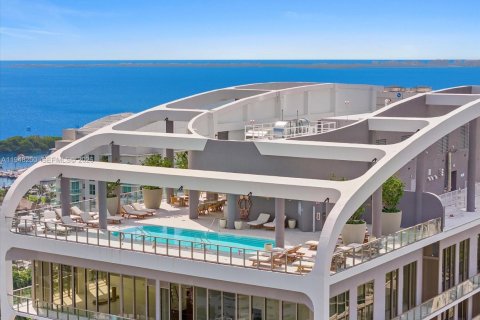 Condominio en alquiler en Miami, Florida, 1 dormitorio, 57.04 m2 № 2004216 - foto 2