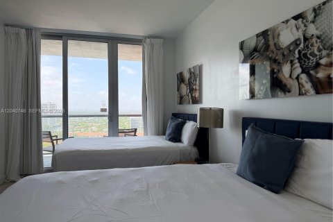 Condo in Hallandale Beach, Florida, 2 bedrooms  № 2088112 - photo 30