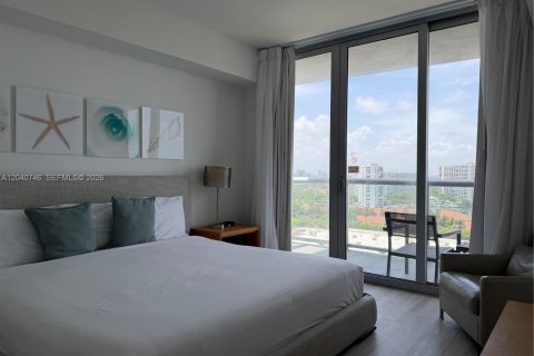 Condo in Hallandale Beach, Florida, 2 bedrooms  № 2088112 - photo 12