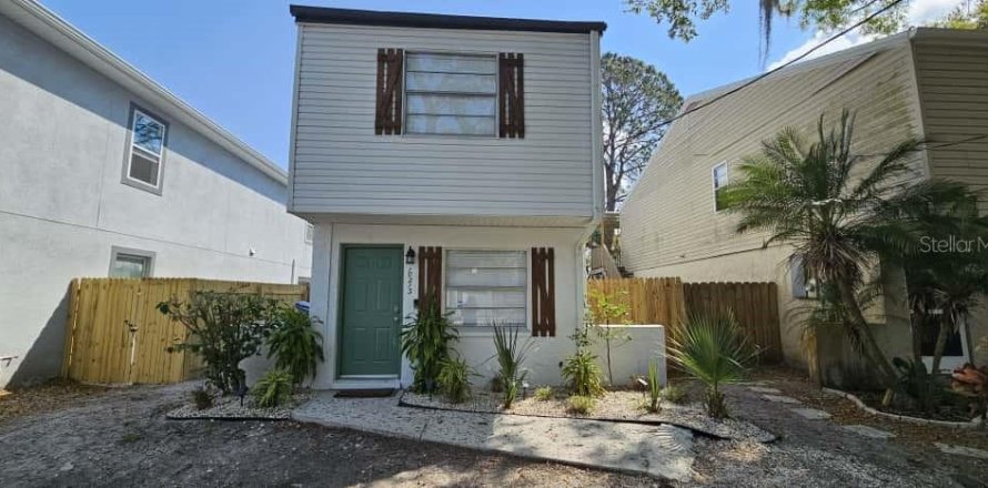 Villa ou maison à Tampa, Floride 3 chambres, 97.55 m2 № 2156742